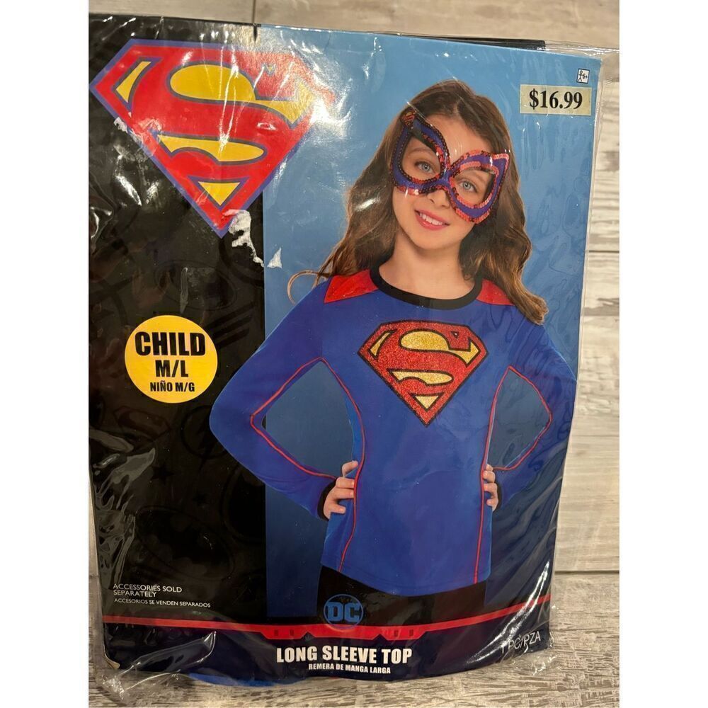 DC marvel, superhero, girls superman shirt, Halloween costume size M/L